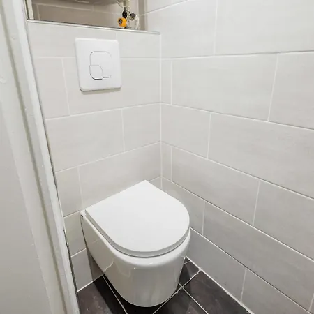 Charming - 11th Arr - Mobility Lease Παρίσι